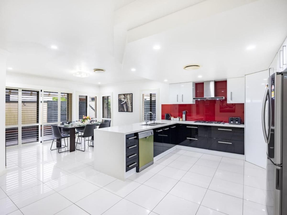 Spacious Comfy 5 Bedroom Home Near Sunnybank Brisbane Eksteriør billede